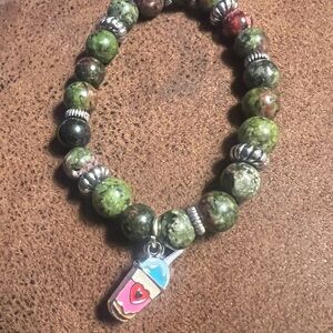 Green Beaded Bracelet with Silver Accents B86